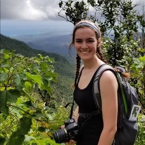 Meet your Posher, Alli